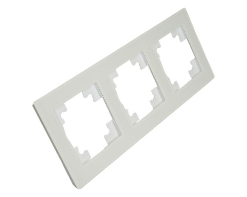 Рамка 3-постовая Stekker Катрин белый матовый GFR00-7003-01M 49596 Рамка 3-постовая Stekker Катрин белый матовый GFR00-7003-01M 49596