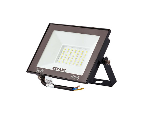 Источник питания REXANT 200-200-4 Источник питания REXANT 200-200-4