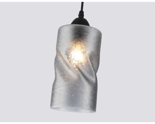 Светильник подвесной со стеклянным плафоном Ambrella light Traditional TR3413 Светильник подвесной со стеклянным плафоном Ambrella light Traditional TR3413