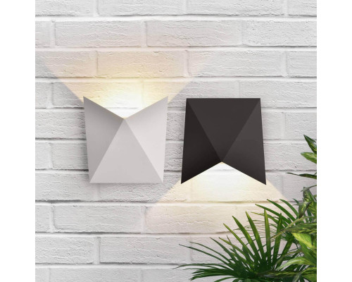 Уличный настенный светодиодный светильник Elektrostandard 1517 Techno LED Batterfly a038824