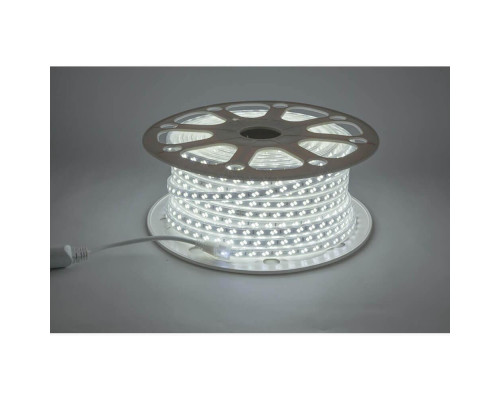 Светодиодная влагозащищенная лента Feron 11W/m 120LED/m 5730SMD холодный белый 50M LS705 32717 Светодиодная влагозащищенная лента Feron 11W/m 120LED/m 5730SMD холодный белый 50M LS705 32717