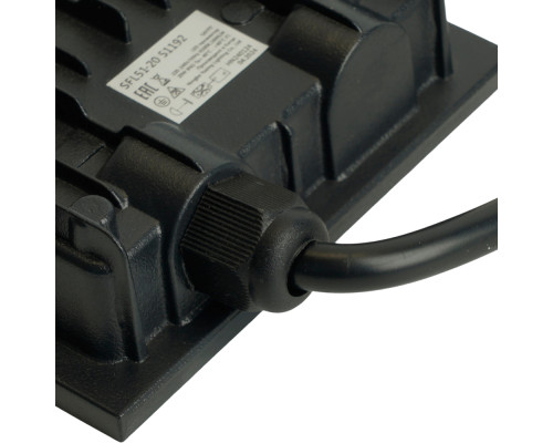 Светодиодный прожектор SAFFIT SFL51-20 IP65 20W 6500K черный 51192 Светодиодный прожектор SAFFIT SFL51-20 IP65 20W 6500K черный 51192