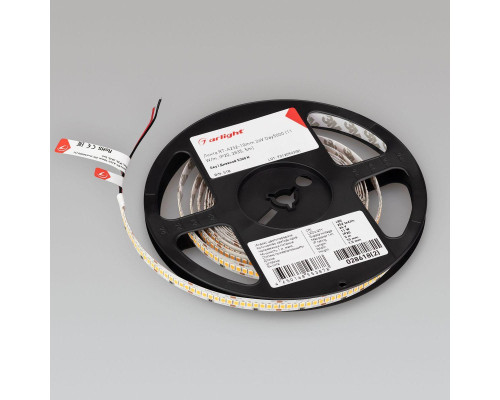 Светодиодная лента Arlight 11W/m 252Led/m 2835SMD дневной белый 5M RT-A252-10mm 24V Day5000 028618(2) Светодиодная лента Arlight 11W/m 252Led/m 2835SMD дневной белый 5M RT-A252-10mm 24V Day5000 028618(2)