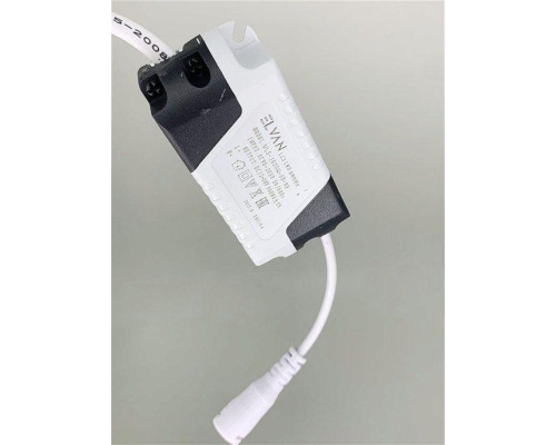 Встраиваемый светодиодный светильник Elvan VLS-102SQ-6W-WH-Wh Встраиваемый светодиодный светильник Elvan VLS-102SQ-6W-WH-Wh