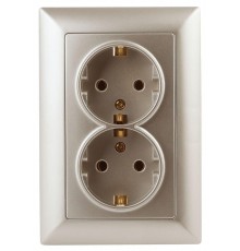 Розетка двойная ЭРА Intro Solo Schuko 2X2P+E 16A 250V шампань 4-205-04 Б0043336