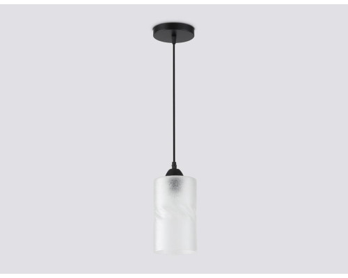 Светильник подвесной со стеклянным плафоном Ambrella light Traditional TR3411