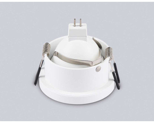 Светильник встраиваемый Ambrella Light TN102801 Светильник встраиваемый Ambrella Light TN102801