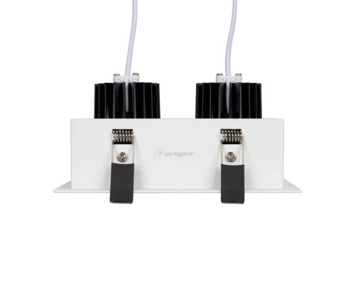 Встраиваемый светодиодный светильник Arlight CL-Kardan-S180x102-2x9W Day 024138 Встраиваемый светодиодный светильник Arlight CL-Kardan-S180x102-2x9W Day 024138