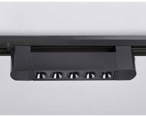 Трековый светодиодный светильник Ambrella light Track System GL6703 Трековый светодиодный светильник Ambrella light Track System GL6703