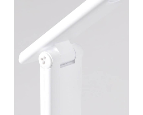 Настольная лампа Ambrella light Desk DE530