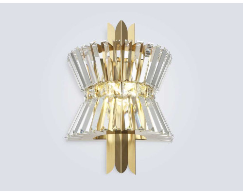 Настенный светильник с хрусталем Ambrella light High Light LH41029 Настенный светильник с хрусталем Ambrella light High Light LH41029