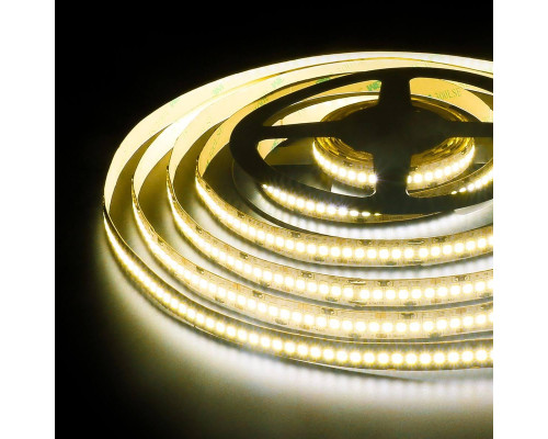 Светодиодная влагозащищенная лента Elektrostandard 16W/m 240LED/m 2835SMD тёплый белый 5M a052990 Светодиодная влагозащищенная лента Elektrostandard 16W/m 240LED/m 2835SMD тёплый белый 5M a052990