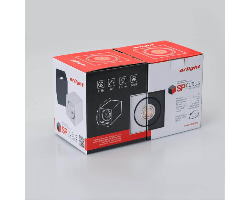 Потолочный светодиодный светильник Arlight SP-Cubus-S100x100WH-11W Warm White 40deg 020386 Потолочный светодиодный светильник Arlight SP-Cubus-S100x100WH-11W Warm White 40deg 020386
