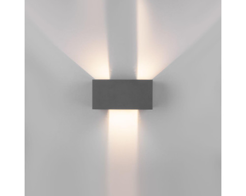 Уличный настенный светодиодный светильник Elektrostandard Winner 35137/W серый a057135