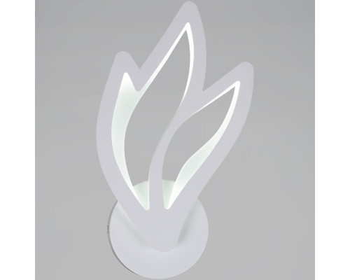 Светильник настенный Reluce 09838-0.3-4+4B WH (RGB) Светильник настенный Reluce 09838-0.3-4+4B WH (RGB)