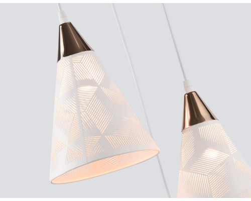 Подвесная люстра Ambrella light Traditional Loft TR8433 Подвесная люстра Ambrella light Traditional Loft TR8433