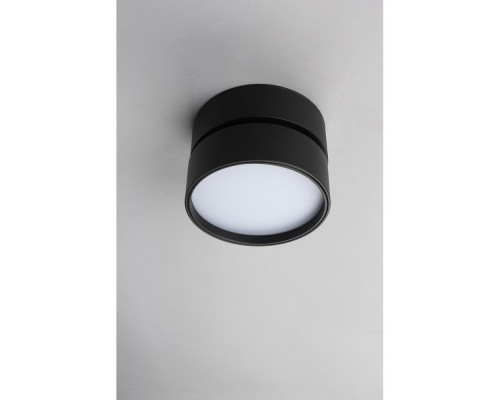 Потолочный светодиодный светильник Omnilux Lenno OML-101319-18 Потолочный светодиодный светильник Omnilux Lenno OML-101319-18