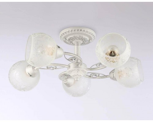 Потолочная люстра Ambrella light Traditional TR3062