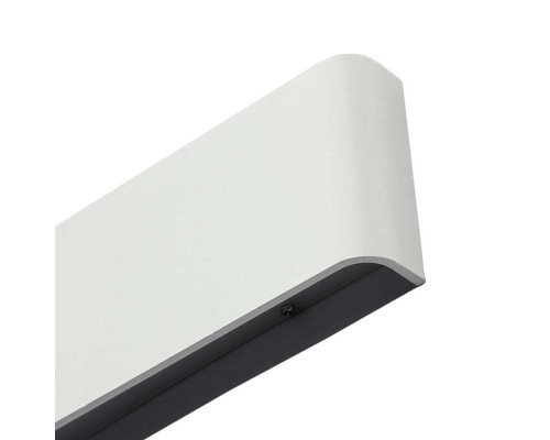 Настенный светильник Zortes BLINK ZRS.90606.24 Настенный светильник Zortes BLINK ZRS.90606.24