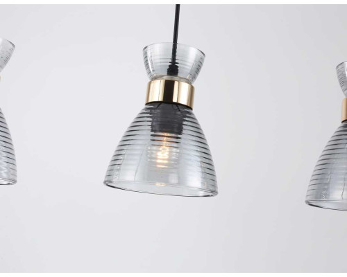 Светильник подвесной со стеклянными плафонами Ambrella light Traditional TR3407 Светильник подвесной со стеклянными плафонами Ambrella light Traditional TR3407