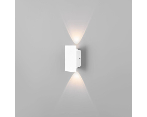 Уличный настенный светодиодный светильник Elektrostandard Mini Light 35154/D белый a060884