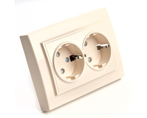 Розетка двойная 2P+PE Stekker Эрна со шторками слоновая кость PST16-9014-02 39240 Розетка двойная 2P+PE Stekker Эрна со шторками слоновая кость PST16-9014-02 39240
