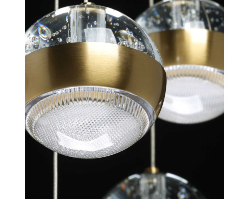 Подвесная светодиодная люстра De Markt Капелия 730010915 Подвесная светодиодная люстра De Markt Капелия 730010915