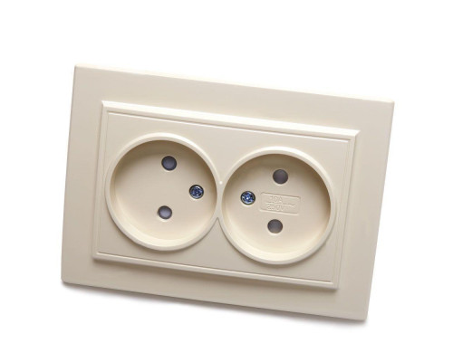 Розетка двойная 2P Stekker Эрна со шторками слоновая кость PST10-9013-02 39239 Розетка двойная 2P Stekker Эрна со шторками слоновая кость PST10-9013-02 39239