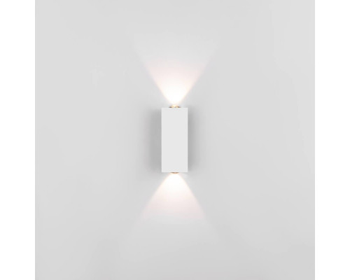Настенный светодиодный светильник Elektrostandard Petite LED 40110/LED белый a056594 Настенный светодиодный светильник Elektrostandard Petite LED 40110/LED белый a056594