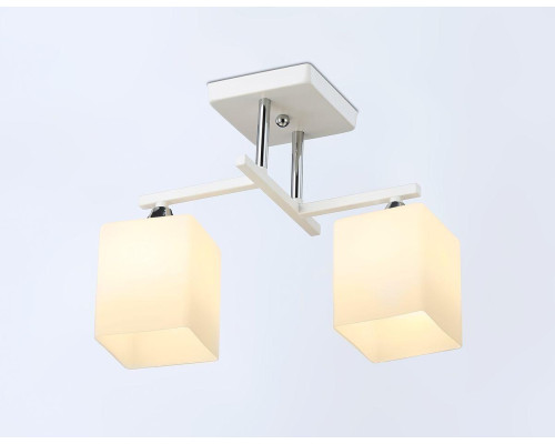 Потолочная люстра Ambrella light Traditional Modern TR303111